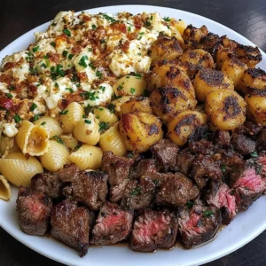 Garlic Butter Steak with Creamy Shell Pasta Recipe
